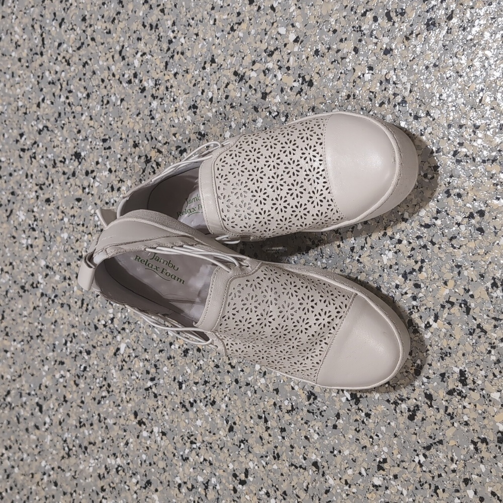 Jambu Erin Slipon Leather Sneakers